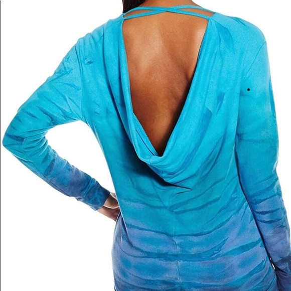 Prana Deelite Pullover - Picture 3 of 4